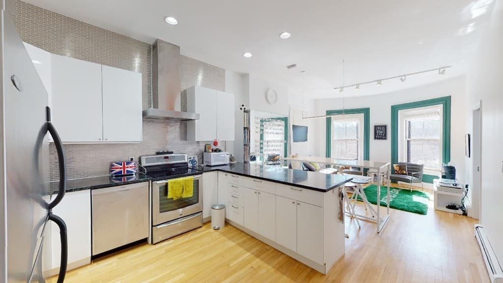 71 Worcester St #3