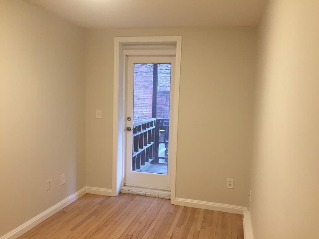 33 Hanson Street #2 photo 4