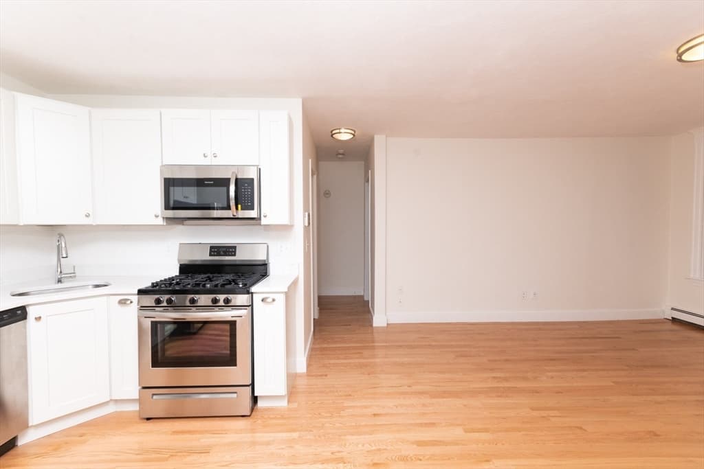 376 Washington #3 photo 3