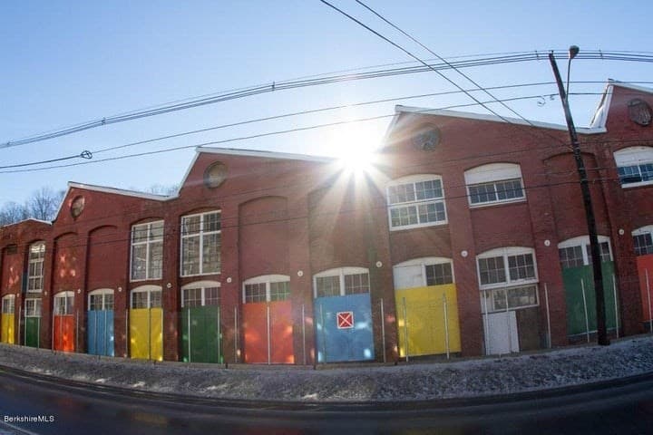 243 Union St #101 photo 3