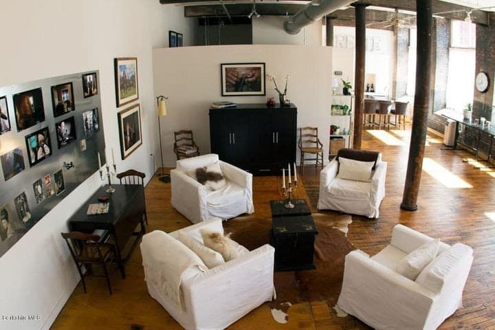 243 Union St #101