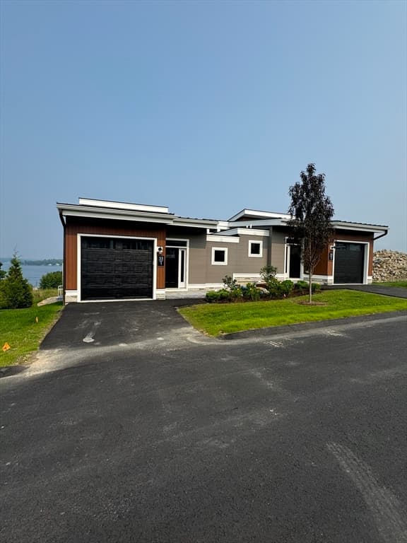 53 Broadview Drive #2 photo 3