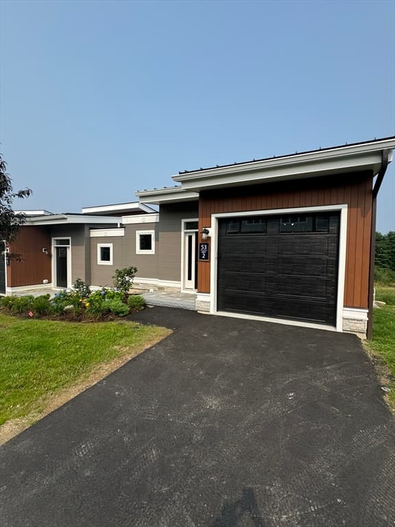 53 Broadview Drive #2