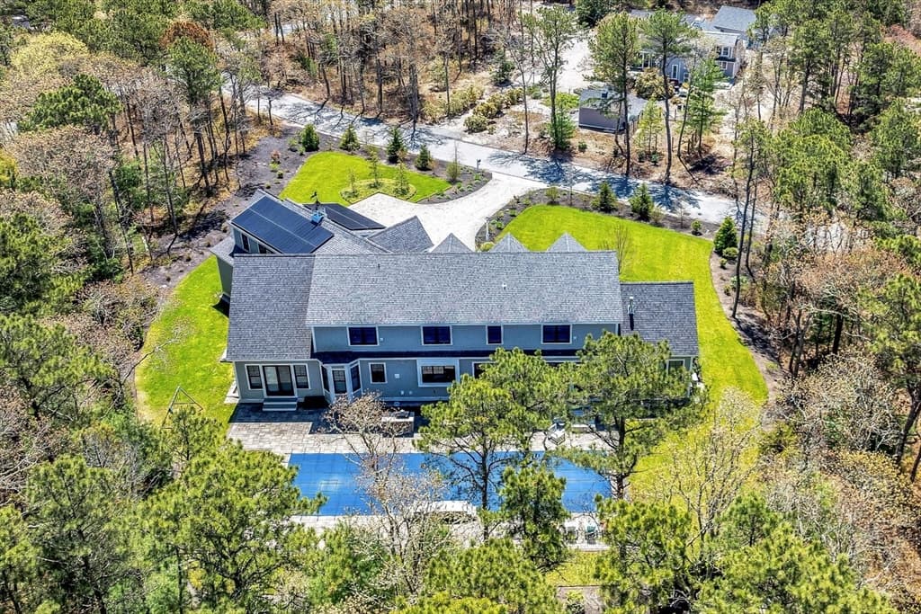 7 The Morgan Cir photo 3