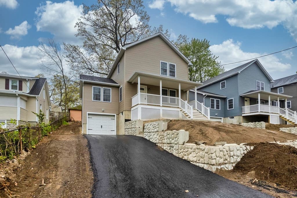 33 Brooks St