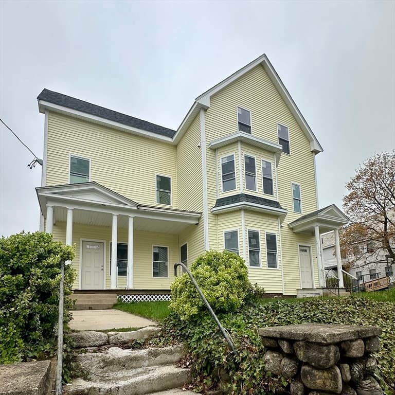 34 Franklin Court #4