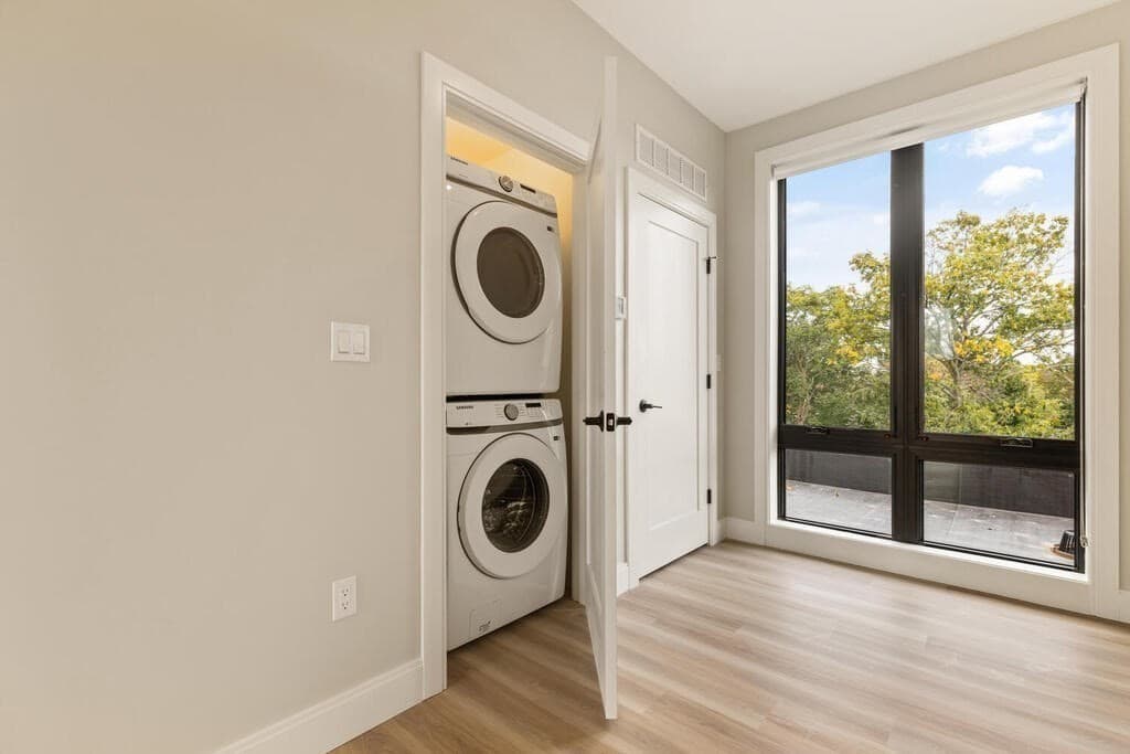 1700 Dorchester Ave #406 photo 5
