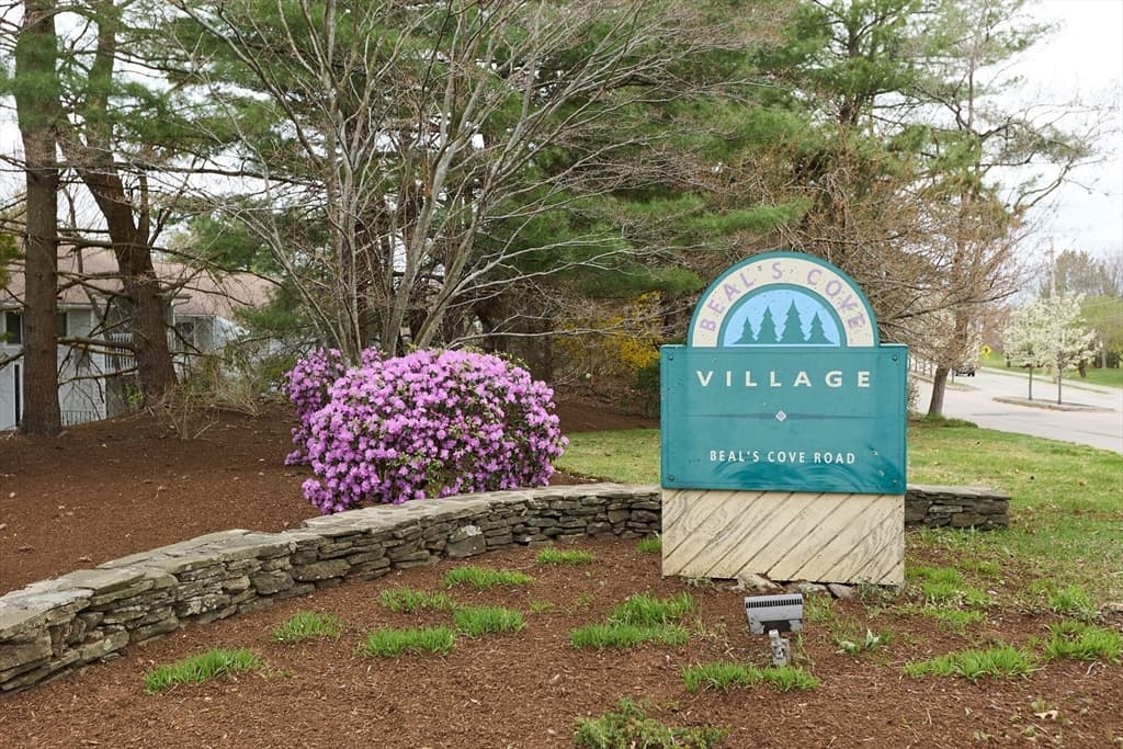 10 Beals Cove Rd #J photo 2