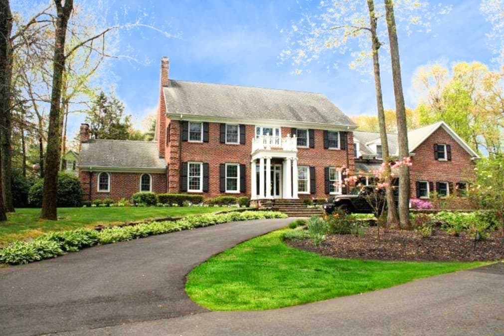 14 High Meadow Cir
