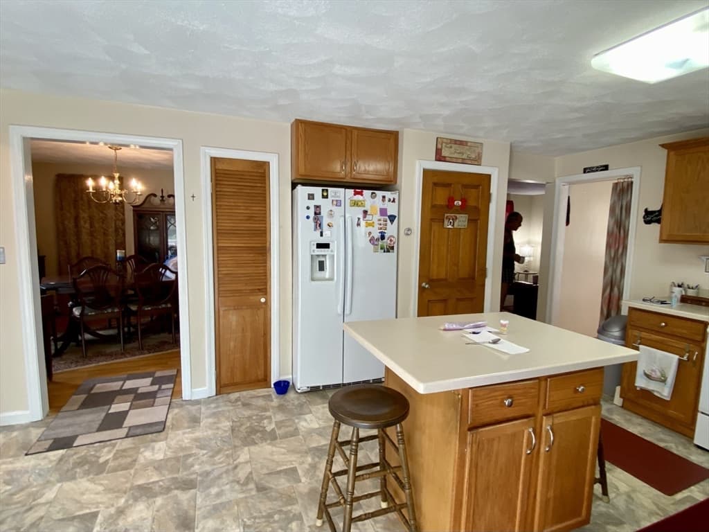 10 Reardon Rd photo 4