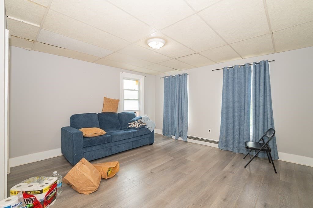 115 Lakewood St photo 5