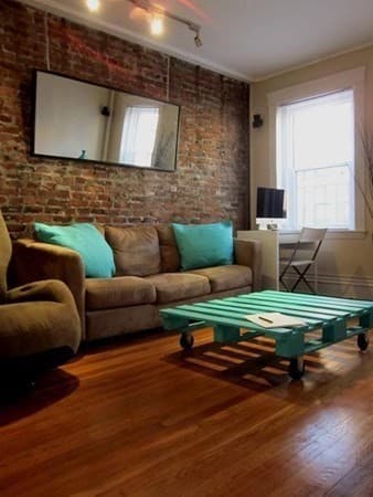 31 Queensberry St. #10 photo 2