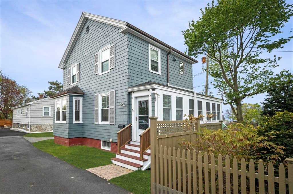9 Pond St Ct