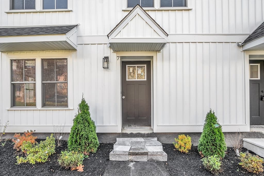 50 Frankfort Street #7