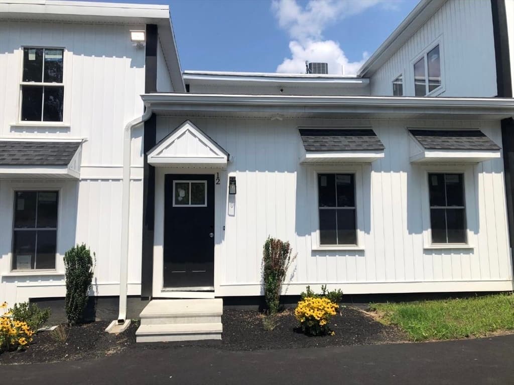 50 Frankfort Street #8