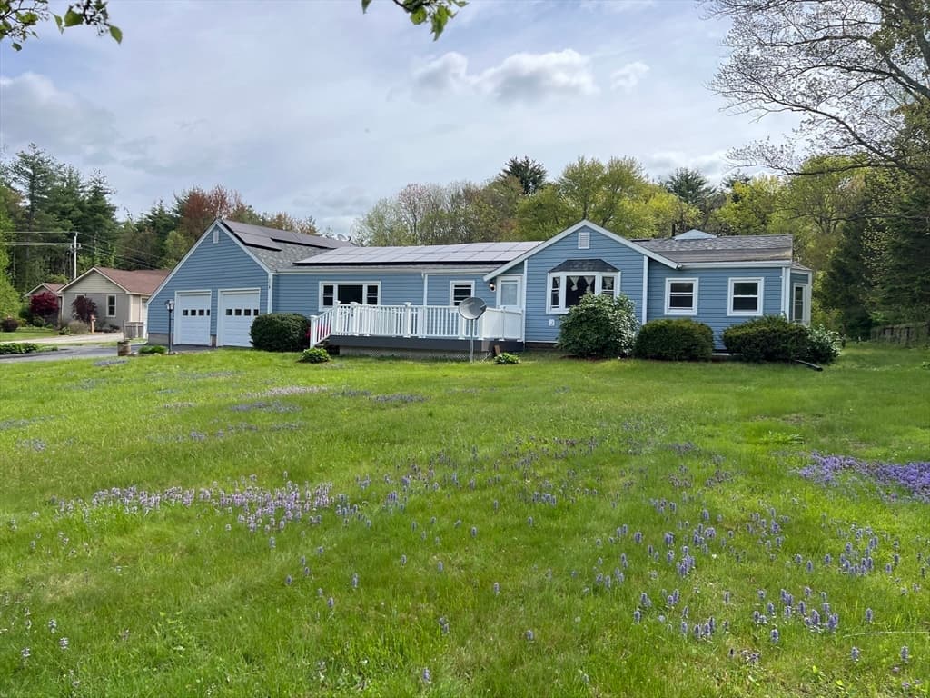 519 Parker photo 2