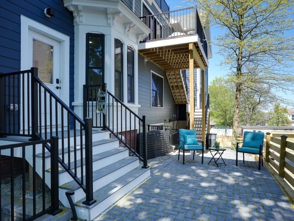 55 Heath St #1 photo 5