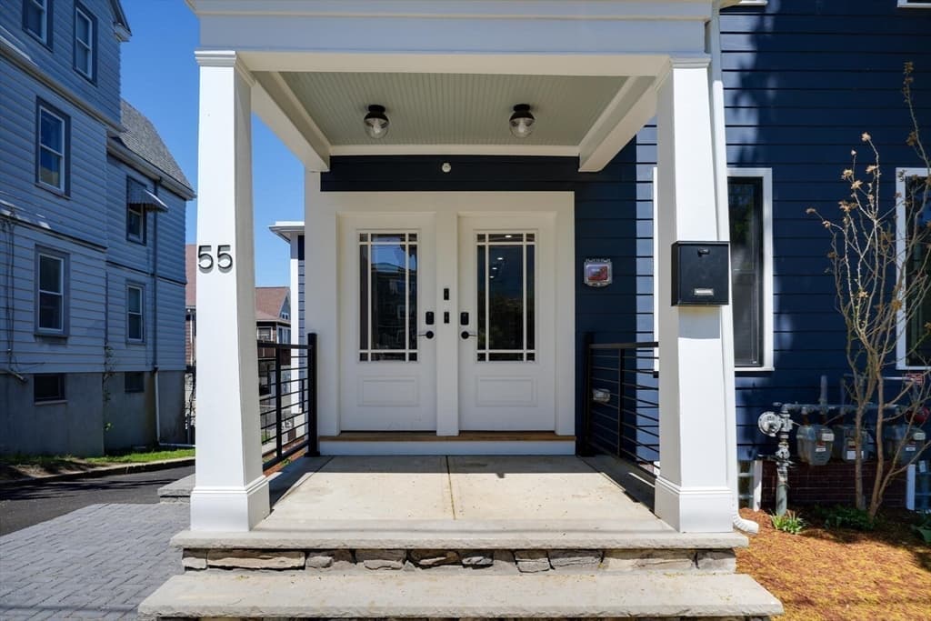 55 Heath St #1 photo 4