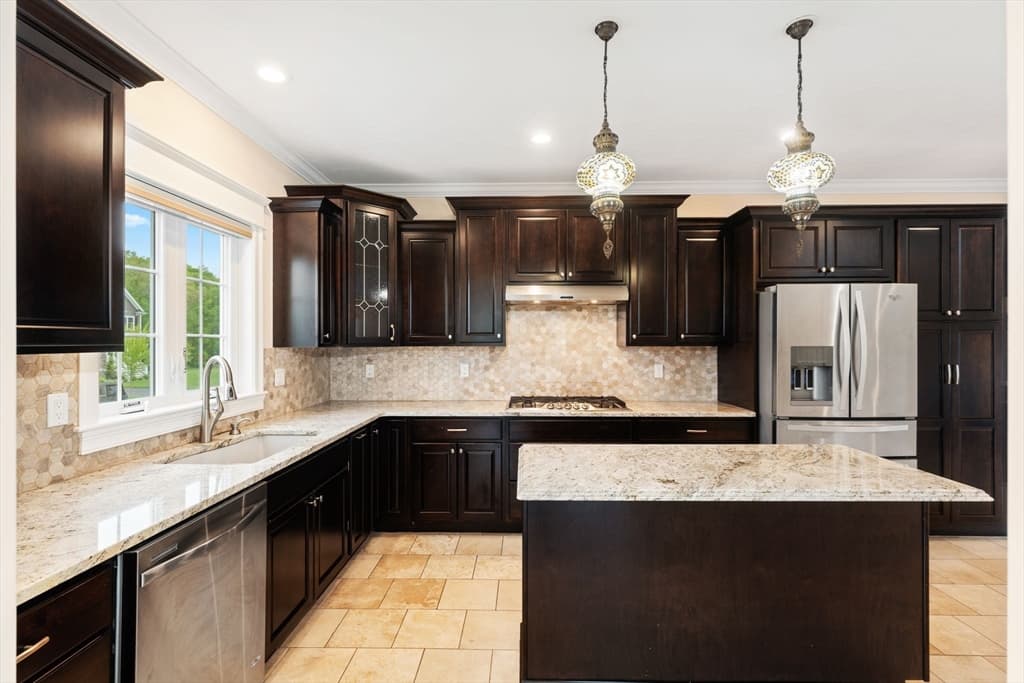 30 Nicholas Dr #0 photo 5
