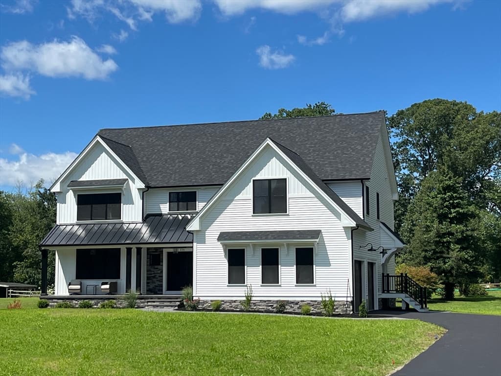 156 Brown Ave