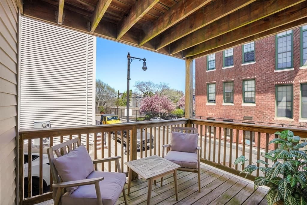 476 E 3rd St #1 photo 3