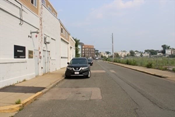 181 Old Colony Avenue #E photo 3