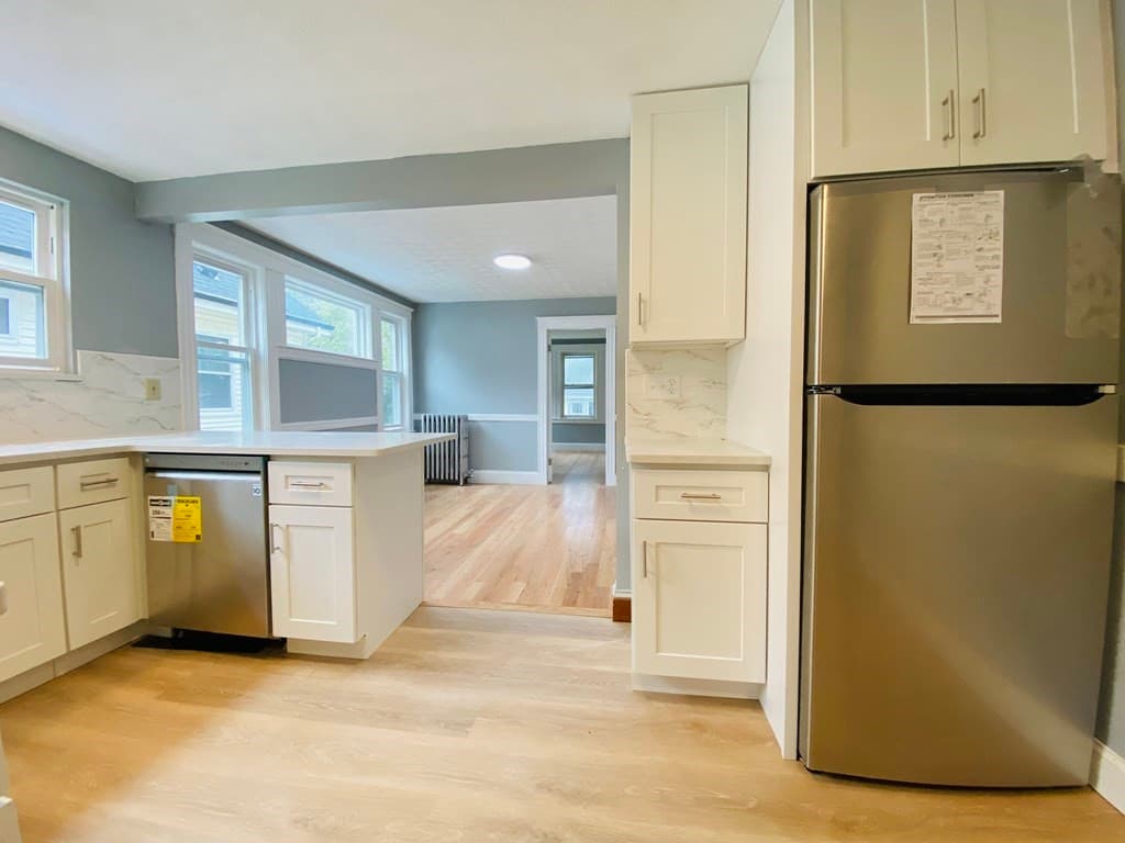 152 Fayette St #2 photo 3