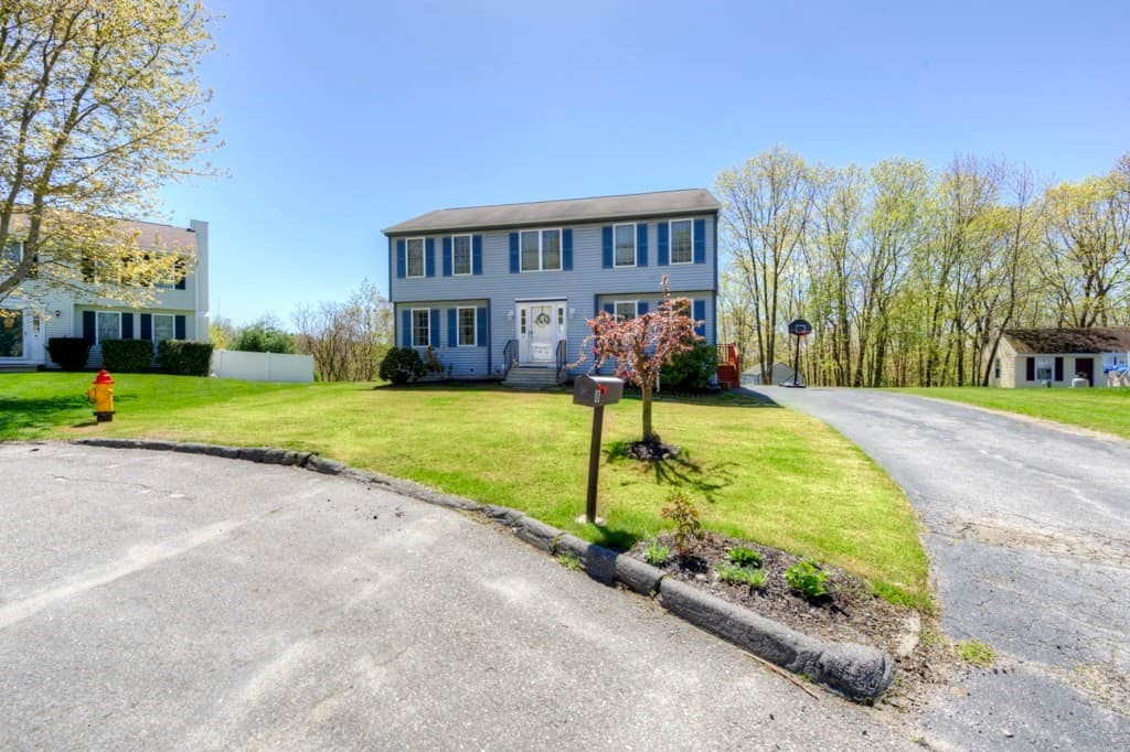 8 High Rock Ln photo 2