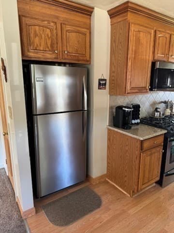 187 Dawson St photo 5