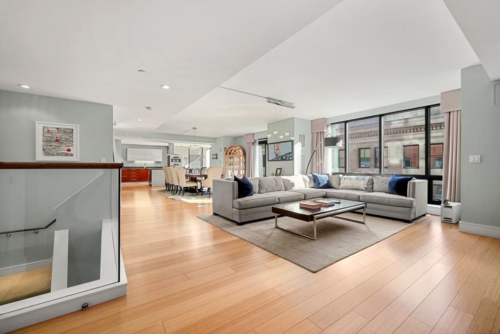 45 Province St #9N