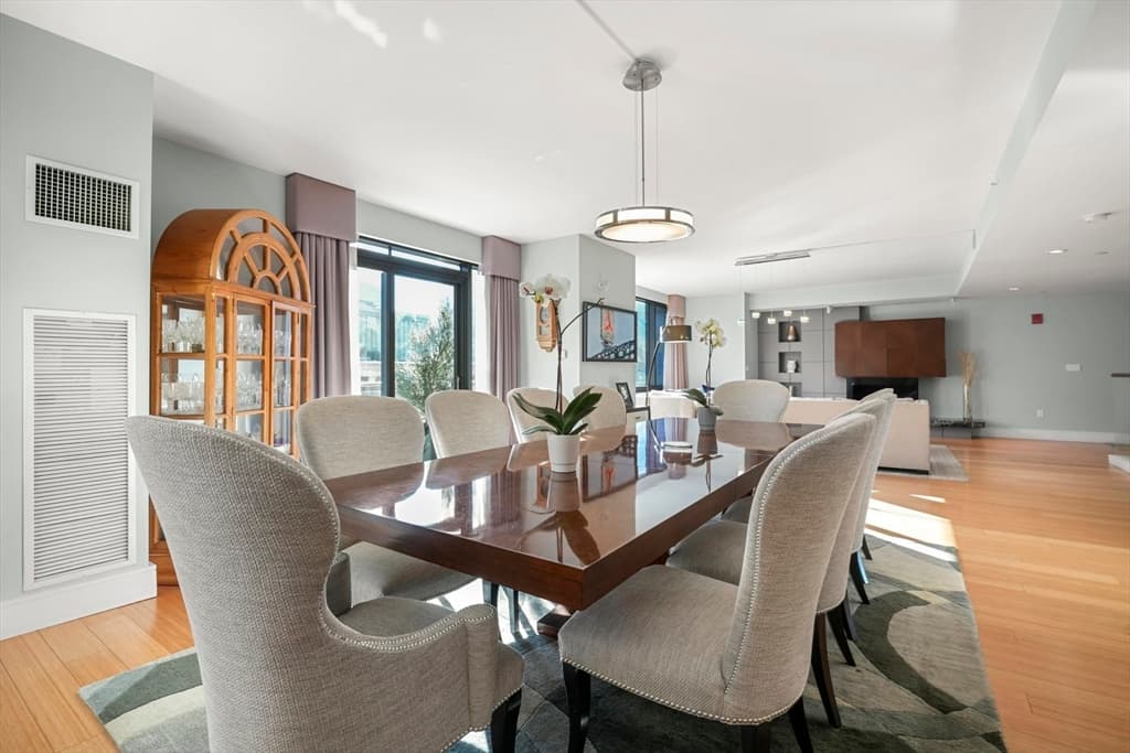 45 Province St #9N photo 5