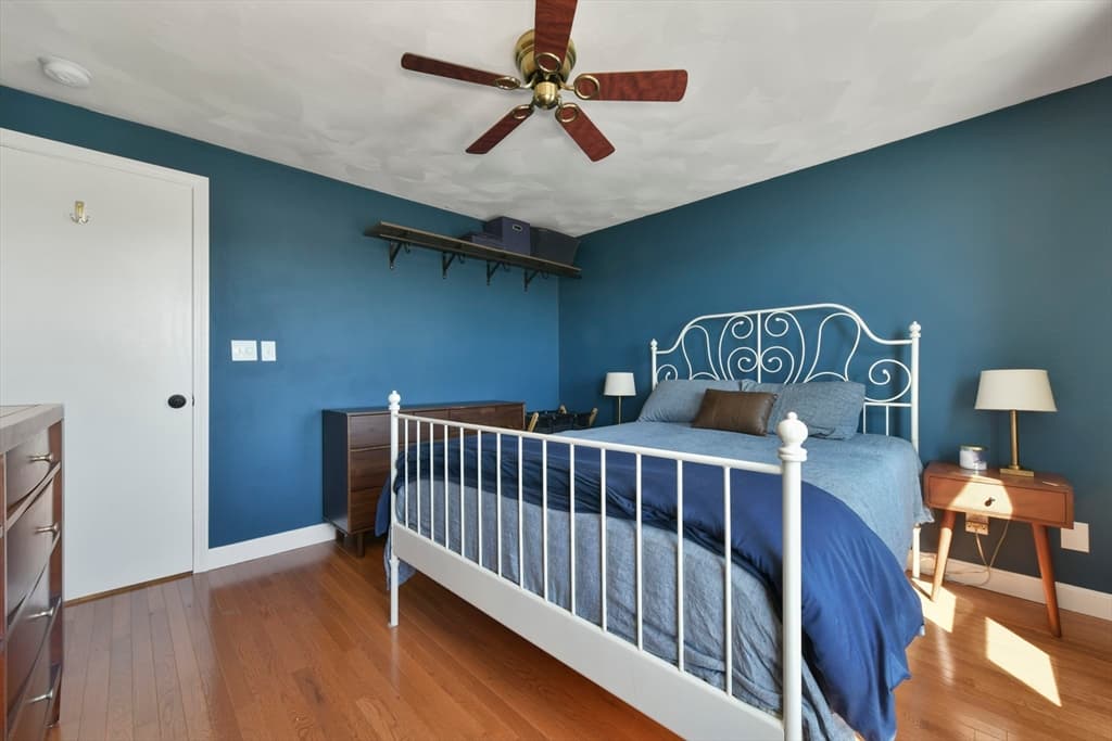 12 Pearl Ave #12 photo 3