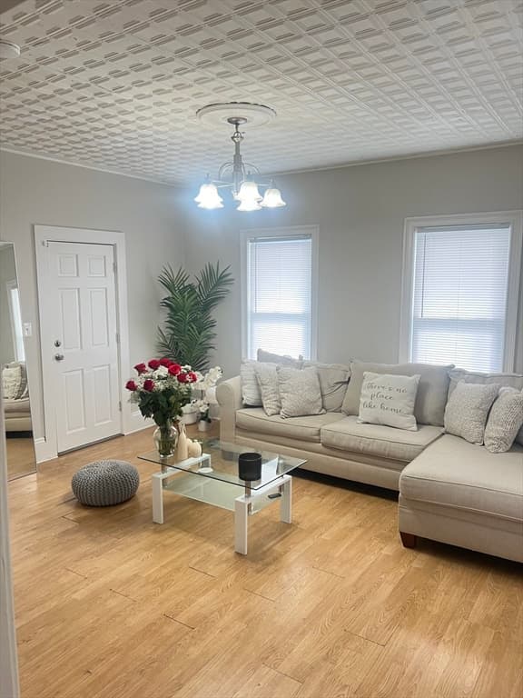 17 Roan Ct