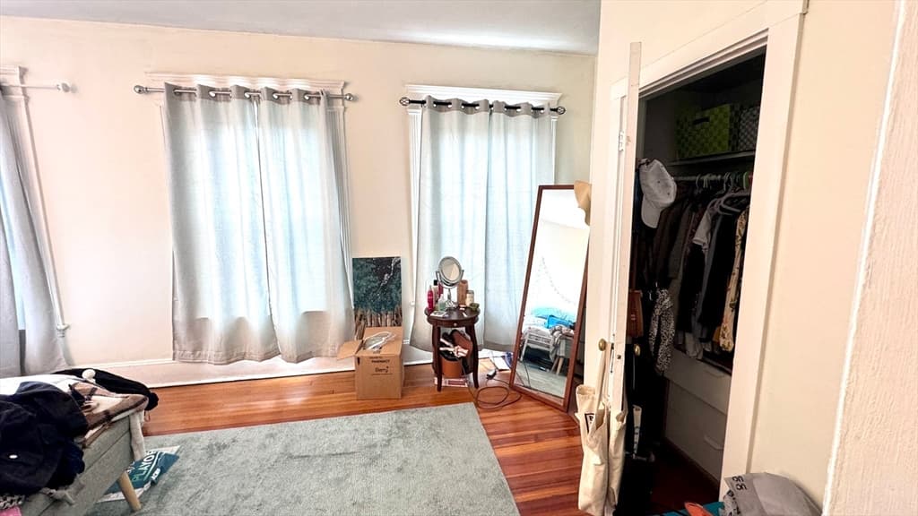 514 Harvard St #3A photo 4
