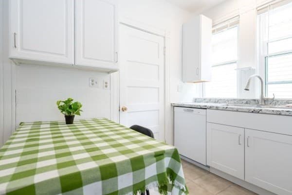 69 Springfield Street #1 photo 2