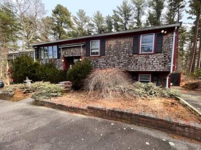 1170 Forest Street photo 2