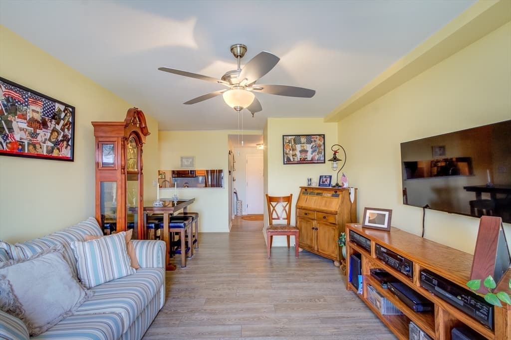 750 Davol St #1013 photo 5