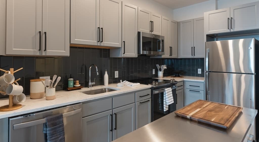 780 Morrissey Boulevard #403