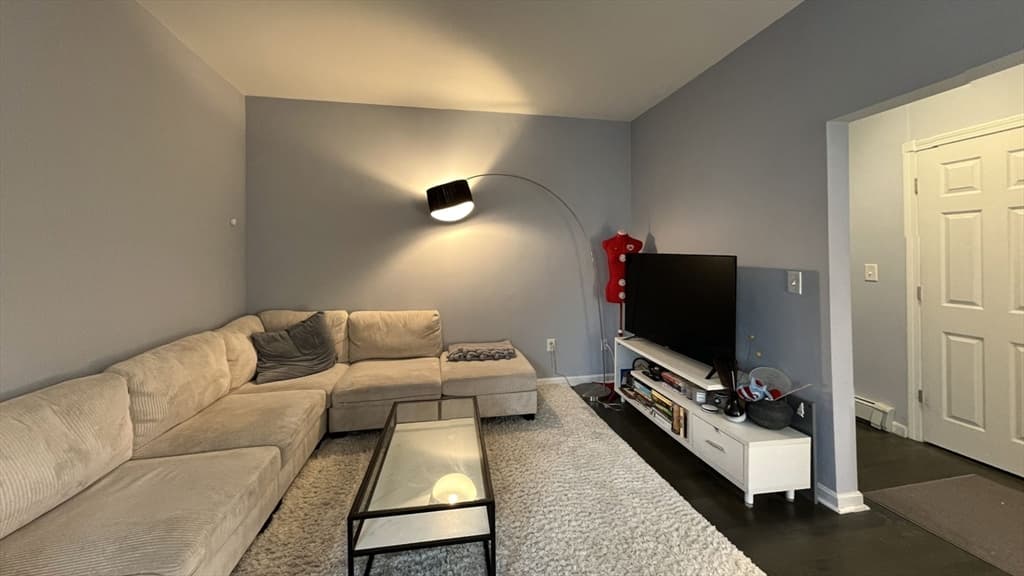 22 Granite St #1 photo 2