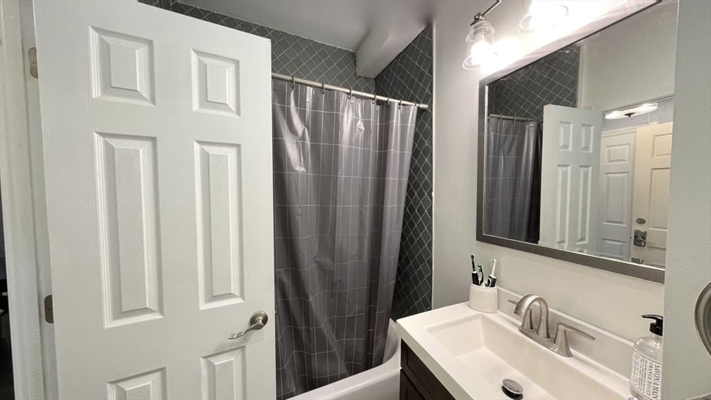 22 Granite St #1 photo 5
