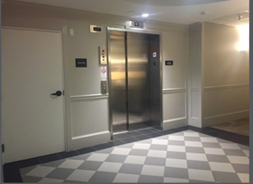 1501 Commonwealth #403 photo 2