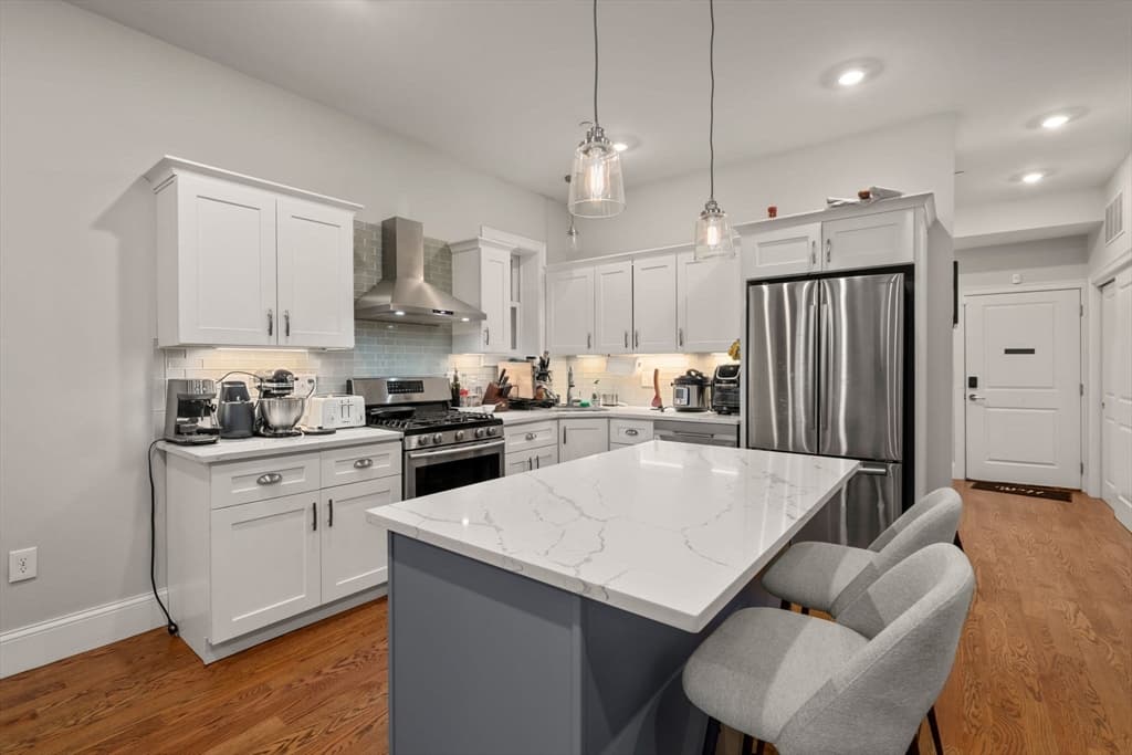 338 Meridian St. #2