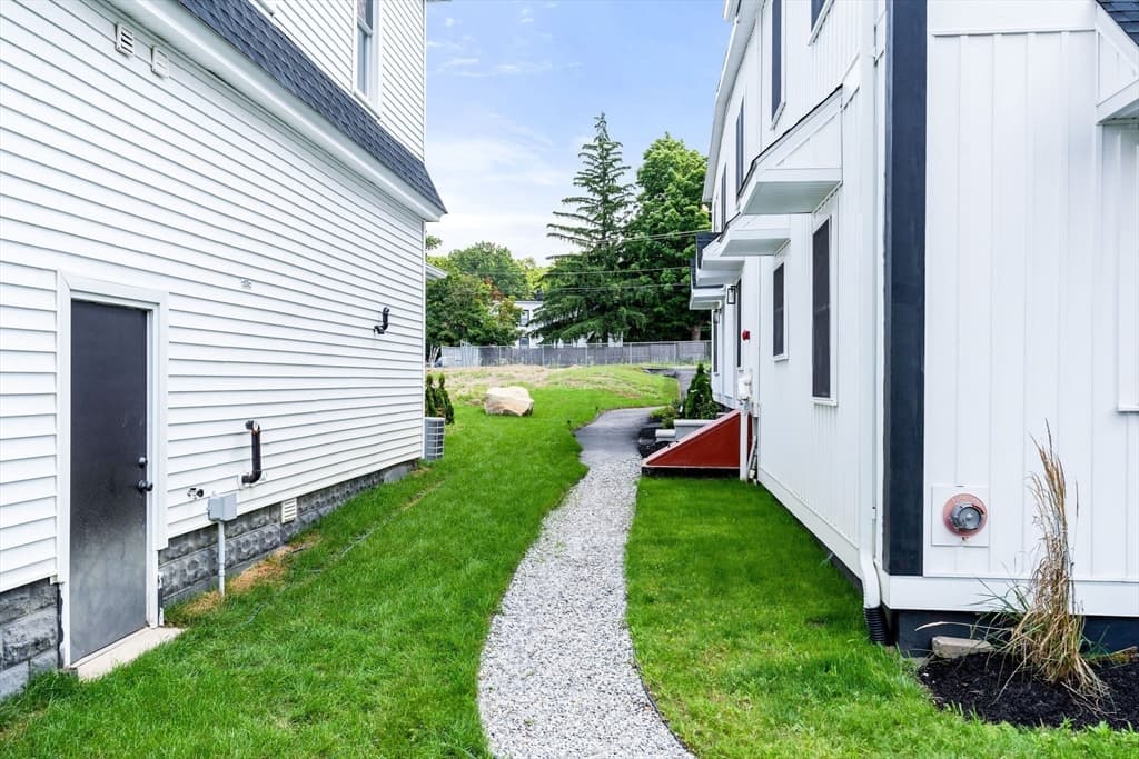 50 Frankfort Street #11 photo 3