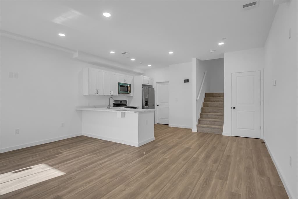 50 Frankfort Street #14 photo 5