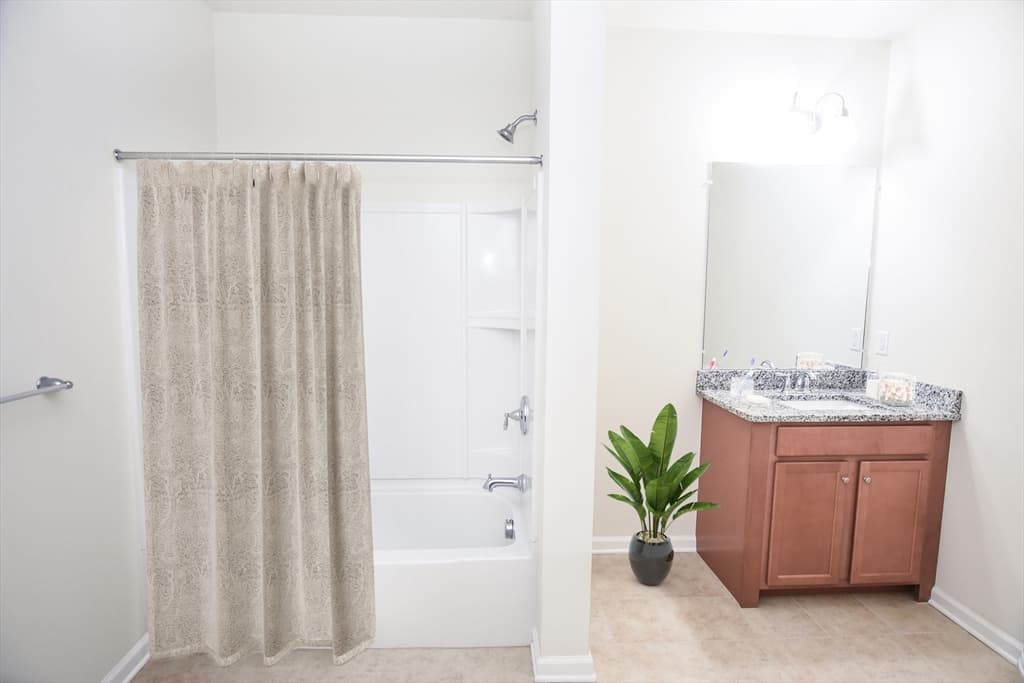 120 University Ave #2301 photo 3