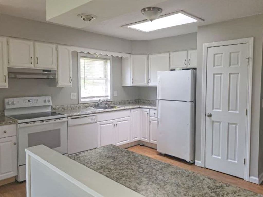 39 Ruggles St photo 2