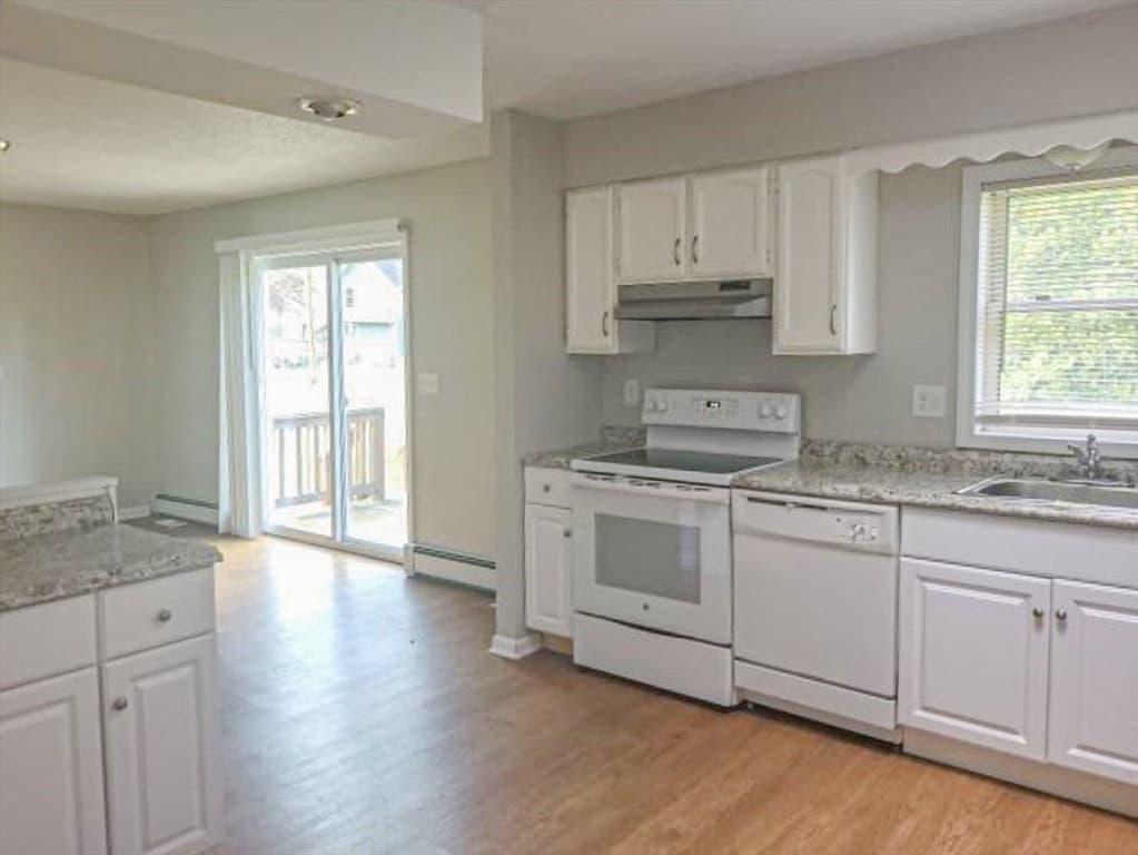39 Ruggles St photo 3