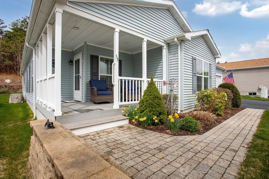 53 Willowbend Blvd. photo 2