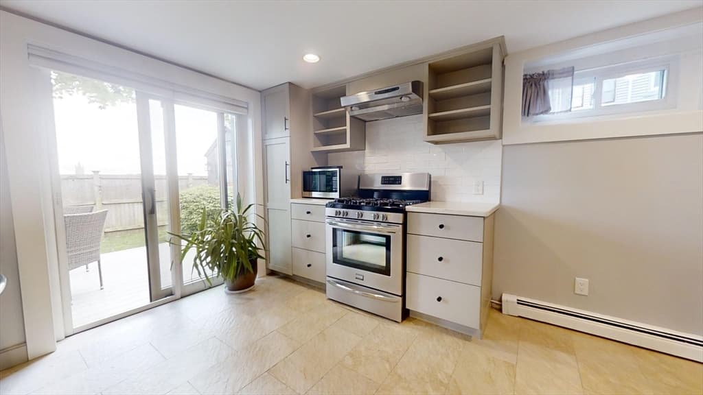 113 Spruce St. #113 photo 3
