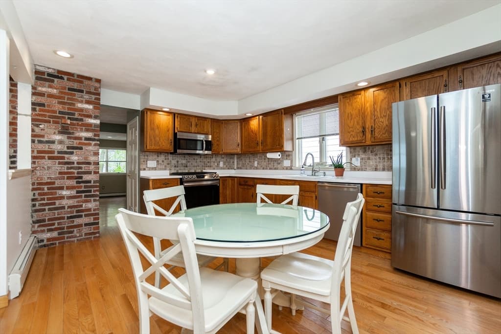 36 Witherbee Ave photo 3